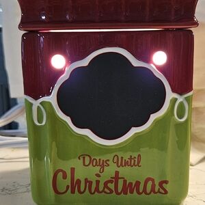 Scentsy Red and Green Christmas Countdown Decor